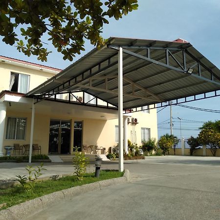 Beach Garden Hotel Dili Eksteriør billede